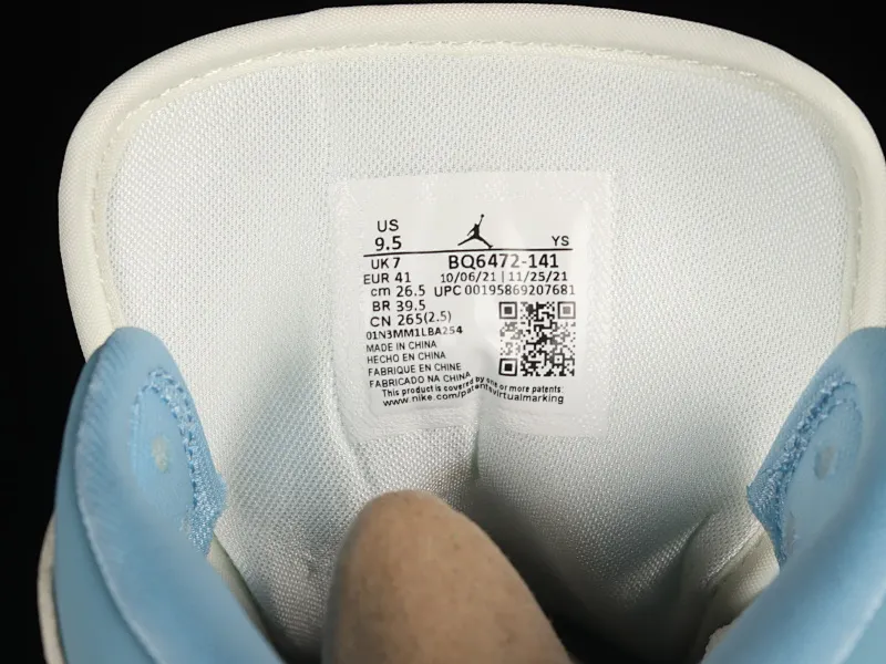 All Categories Air Jordan Jordan Series Basketball Shoes Air Jordan 1 Mid Air Jordan 1 Mid AJ1 Joe 1 North Carolina Blue Zhongbang Basketball Shoes BQ6472-141